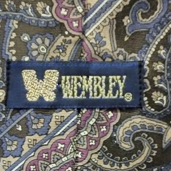 Wembly Necktie - Picture 3 of 3